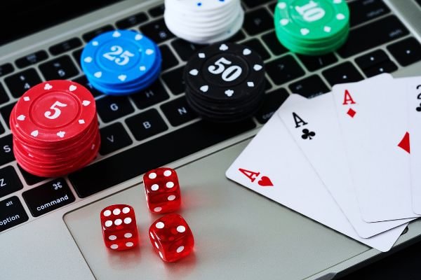 Catatan pembayaran fiatogel yang tertata